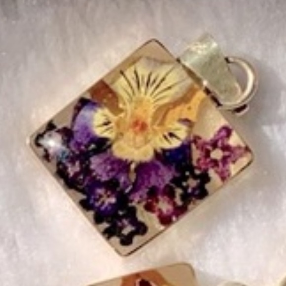 Beautiful Pressed Flower Matching Bracelet & Pendant Set | Sterling Silver - Picture 3 of 6